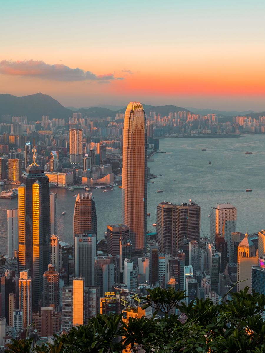 香港天际线——集团于香港上市